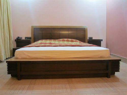Chanakya Resort Rishikesh Exterior photo